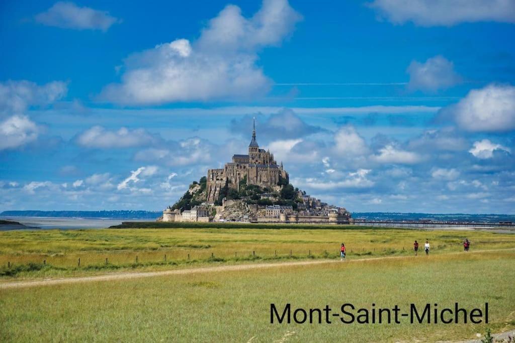 Maison Proche Du Mont Saint Michel ポントルソン エクステリア 写真