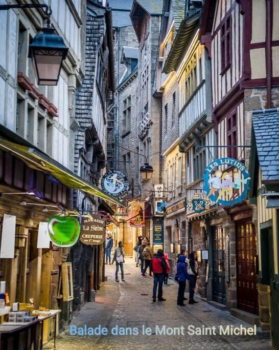 Maison Proche Du Mont Saint Michel ポントルソン エクステリア 写真